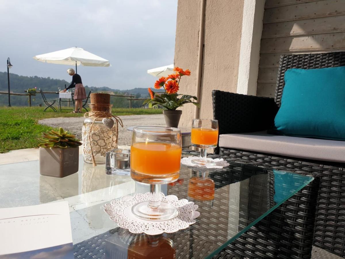 Cascina Brichat Alta Langa Serravalle delle Langhe Bagian luar foto